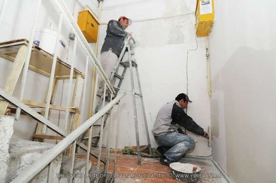 Շարունակվում է մուտքերի նորոգման 2017 թվականի ծրագիրը