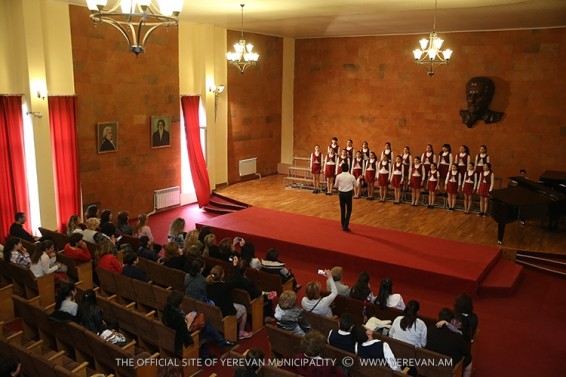 Շարունակվում է Երևանի երաժշտական ու արվեստի դպրոցների 10-րդ մրցույթ-փառատոնը