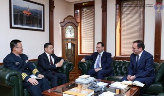 Photo. Հանդիպում ՀՀ ՊՆ վարչական համալիրում