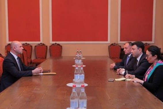 «Արցախի հարցում պետք է հավատարիմ մնալ ՀԱՊԿ պաշտոնական դիրքորոշմանը». Շարմազանով