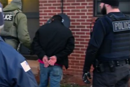 В США в рамках рейда против нелегальных мигрантов задержаны граждане Армении