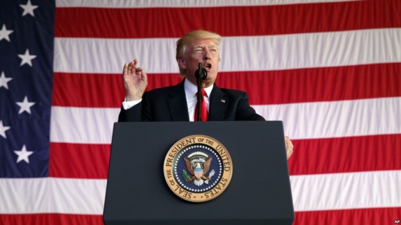 Трамп: Германия вносит недостаточный вклад в НАТО