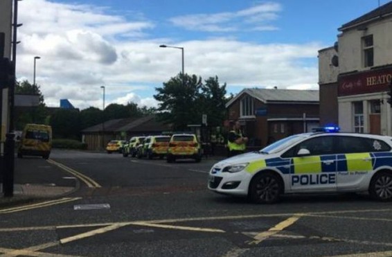 Դանակով զինված տղամարդը պատանդներ է վերցրել Նյուքասլում