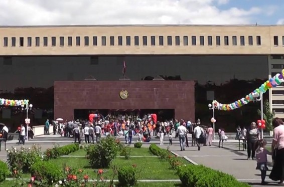 Video. Երեխաների օրը՝ ՊՆ-ում