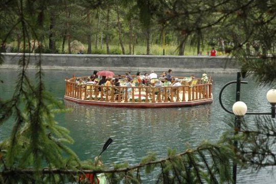 Ջերմուկում կկառուցվեն հանքային ջրի լողավազաններ և բացօթյա ամֆիթատրոններ