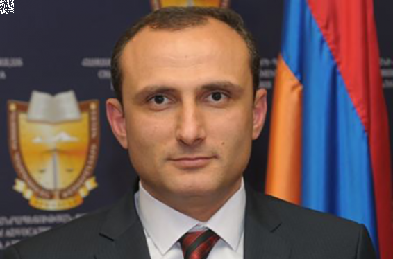 ՀՀ-ում ԵՄ պատվիրակության աշխատակից Մարինե Պապյանը կմնա կալանքի տակ. նրա 8-ամյա որդուն խնամում է հաշմանդամ մայրը. պաշտպան