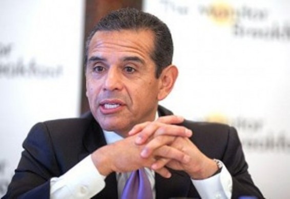 Լոս Անջելեսի նախկին քաղաքապետը հայտարարել է Թրամփի դեմ արշավ սկսելու մասին