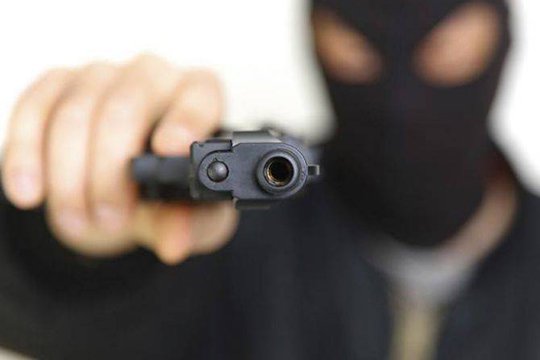 Հետախուզում է հայտարարվել Նոր Նորքում ավազակային հարձակում կատարելու մեջ մեղադրվող երիտասարդի նկատմամբ