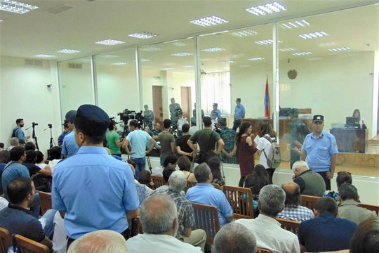 «Սասնա ծռերի» գործով դատական նիստի ընթացքում 4 ամբաստանյալներ հեռացվել են դահլիճից