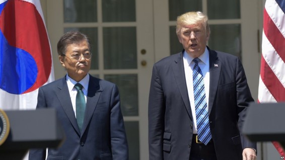 Трамп и Мун пообещали заморозить ядерную программу Северной Кореи