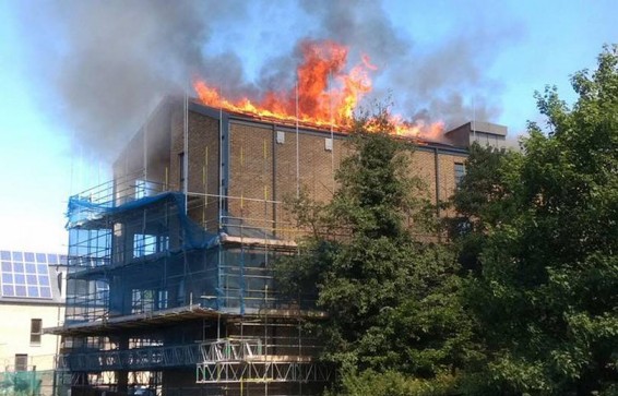 Լոնդոնում հերթական բնակելի շենքն է հրդեհվել