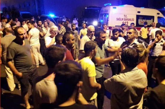 Ստամբուլի թաղամասերից մեկում բնակիչները 1 շաբաթ ժամանակ են տվել ոստիկաններին սիրիացի ներգաղթյալներին դուրս հանելու համար