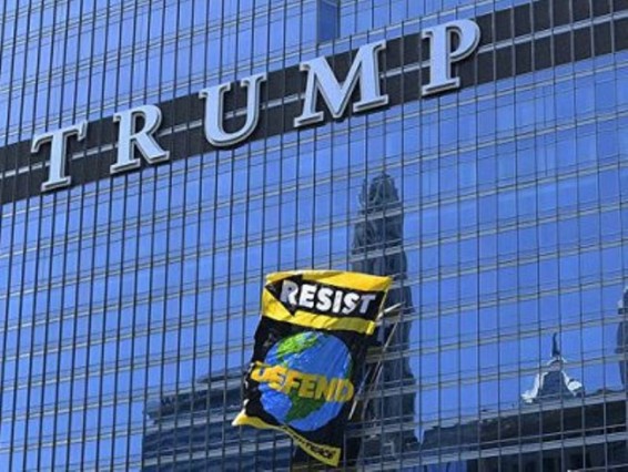 Չիկագոյում Greenpeace-ն ակցիա է կազմակերպել կլիմայի հարցով Թրամփի որոշման դեմ