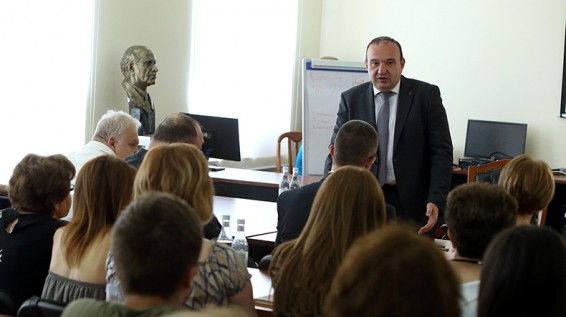 «Մեր ավանդական դպրոցական ծրագրերով այլևս հնարավոր չէ չորրորդ սերնդի հայեցի դաստիարակություն իրականացնել»