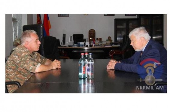 Լևոն Մնացականյանը և Անջեյ Կասպշիկը քննարկել են սահմանային լարվածությունը թուլացնելու հնարավոր միջոցները