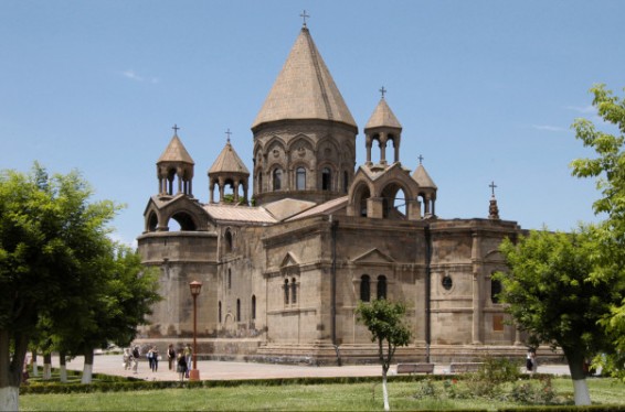 Նոր նշանակում Մայր Աթոռ Սուրբ Էջմիածնում