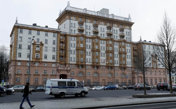 Россияне будут получать визы США месяцами из-за контрсанкций