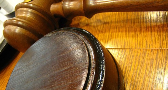Ծեծկռտուք դատարանում