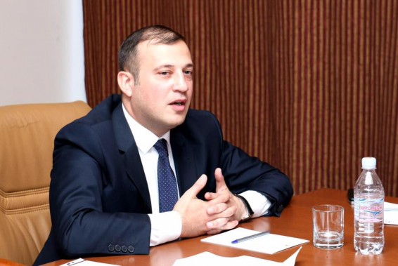 Երիտասարդական քաղաքականություն