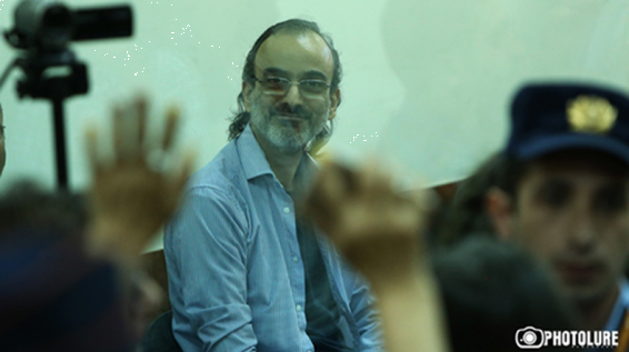 Սեֆիլյանը հրաժարվեց հանրային պաշտպանից