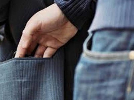 Թիվ 68 երթուղու ավտոբուսում քաղաքացու գրպանից 24.000 դրամ է գողացել