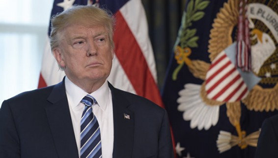 Трамп назвал мудрым решение КНДР не запускать ракеты в район Гуама