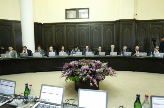 Կառավարությունը տարեկտում տվեց Նյու Յորք համալսարանի մագիստրատուրա ընդունված վանաձորցի ուսանողին