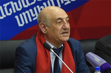 Ո՞վ կսպասեր, որ Հայաստանի կոմունիստական կուսակցությունն իր կայքում կազինո կգովազդի